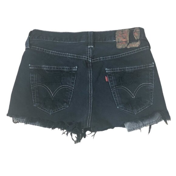 LEVI'S 501 Shorts Women's Size 28 Button-Fly Dark Wash Distressed Cut-Off Denim - Picture 2 of 10